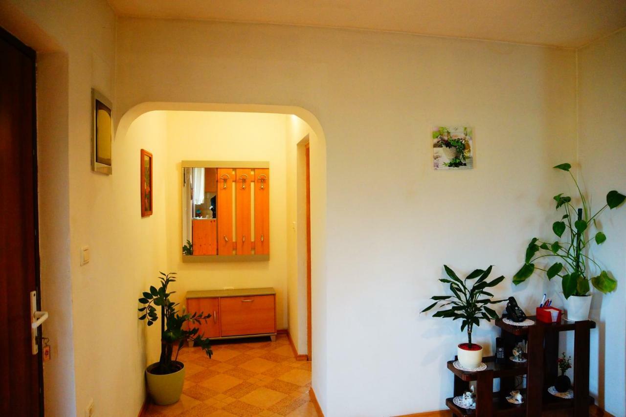Holiday Home Bura โรวีน ภายนอก รูปภาพ